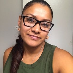 Meet your Posher, Wendy